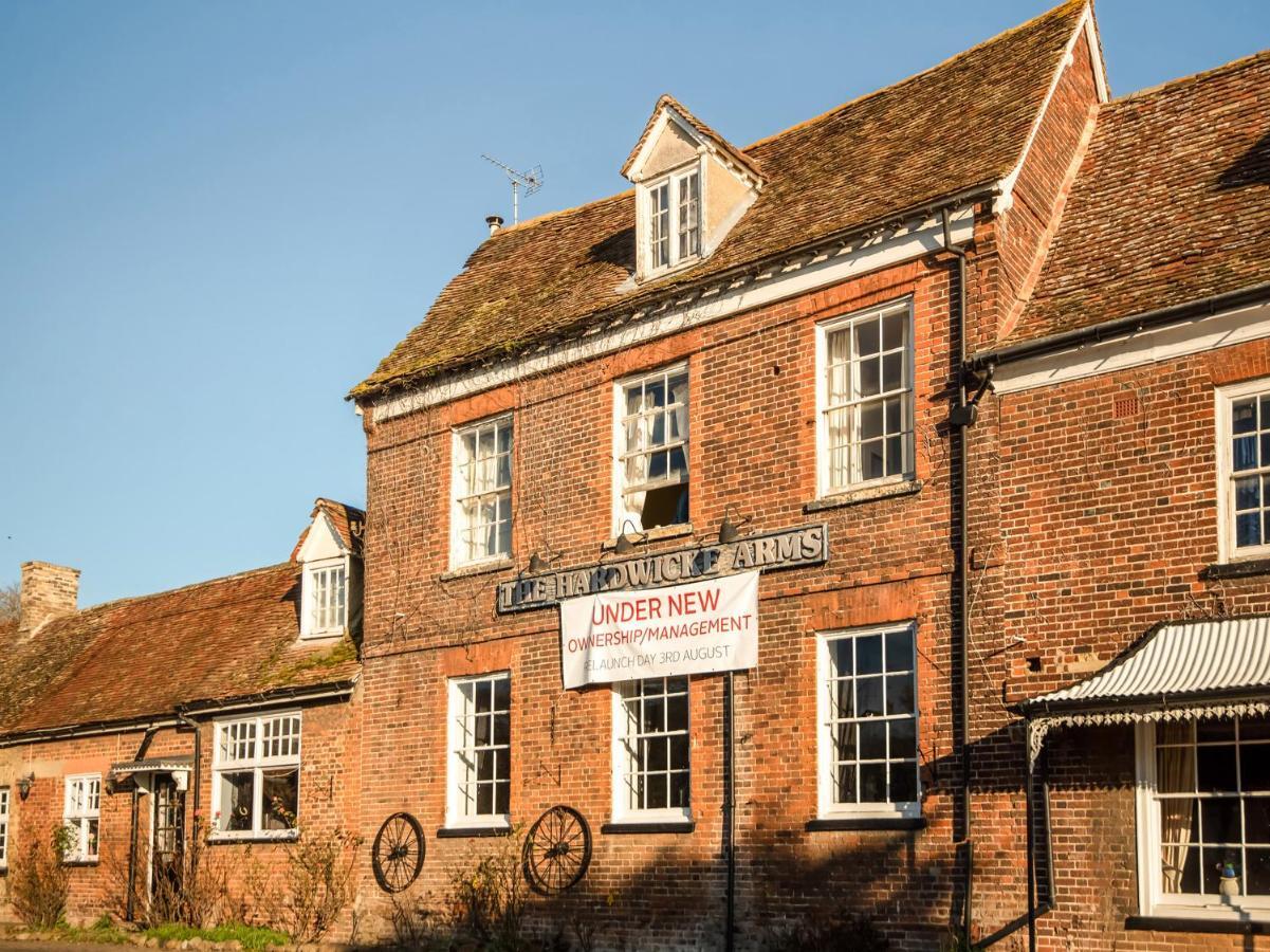 Oyo The Hardwicke Arms Hotel Arrington Exterior photo